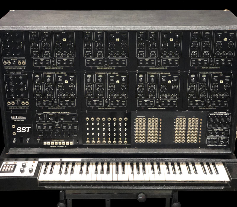 Oberheim Eight Voice – Rare Black Edition